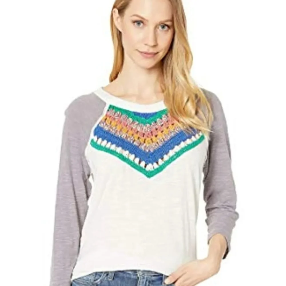 Free People Raglan Crochet 3/4 Long Sleeved Top, Size XS but fits Bigger